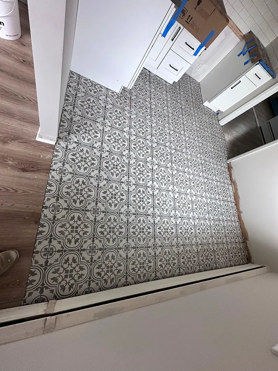 Encaustic-look floor, cut to the room