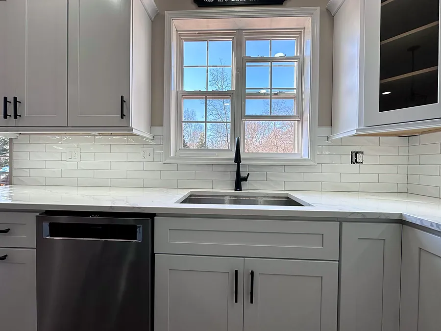 Subway backsplash around a window run